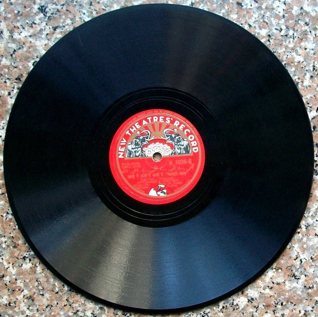 India 1943 Asit Baran  78rpm New Theatres record zaz