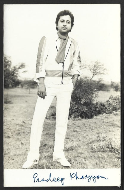Bollywood postcard signed PRADEEP KHAYYOM actor