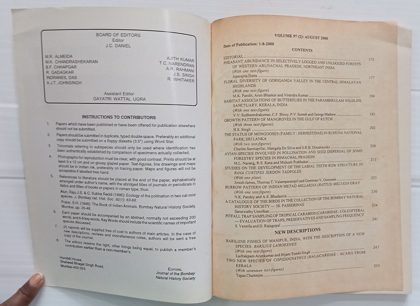 AOP India JOURNAL OF THE BOMBAY NATURAL HISTORY SOCIETY August 2000