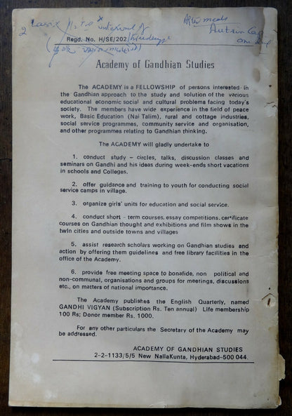 Gandhi Vigyan by Academy of Gandhian Studies Jan 1983 issue 64pgs India