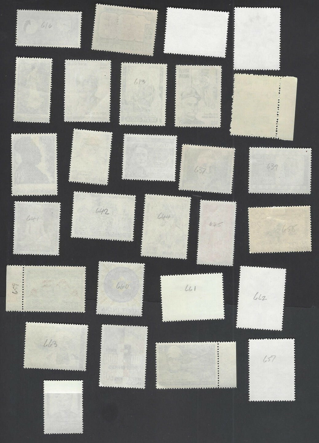 India collection of mint, mostly MNH commemoratives (389 stamps)