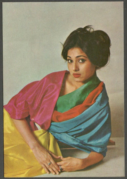 AOP India Bollywood vintage postcard TINA MUNIM ELAR 512