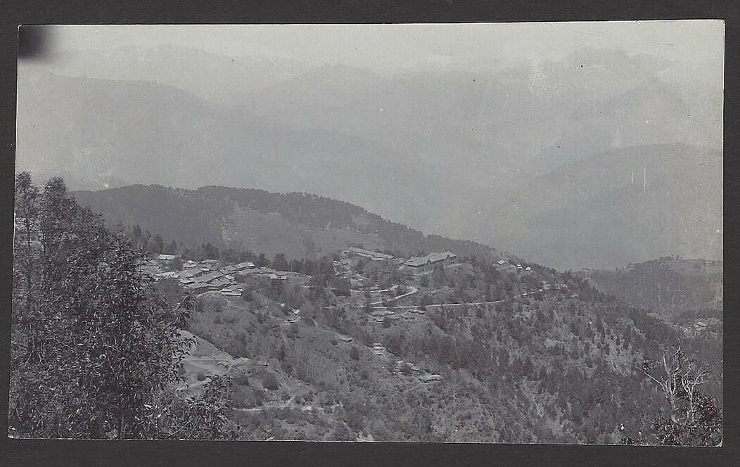 India 1917 photograph Balun Barracks Dalhousie 8.5cm x 13.5cm