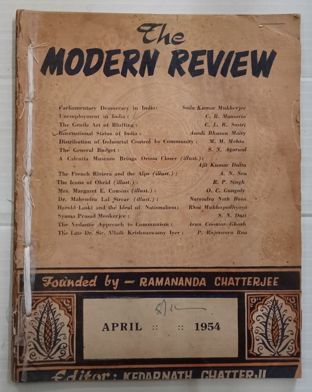 AOP India MODERN REVIEW April 1954 The Gentle Art of Bluffing