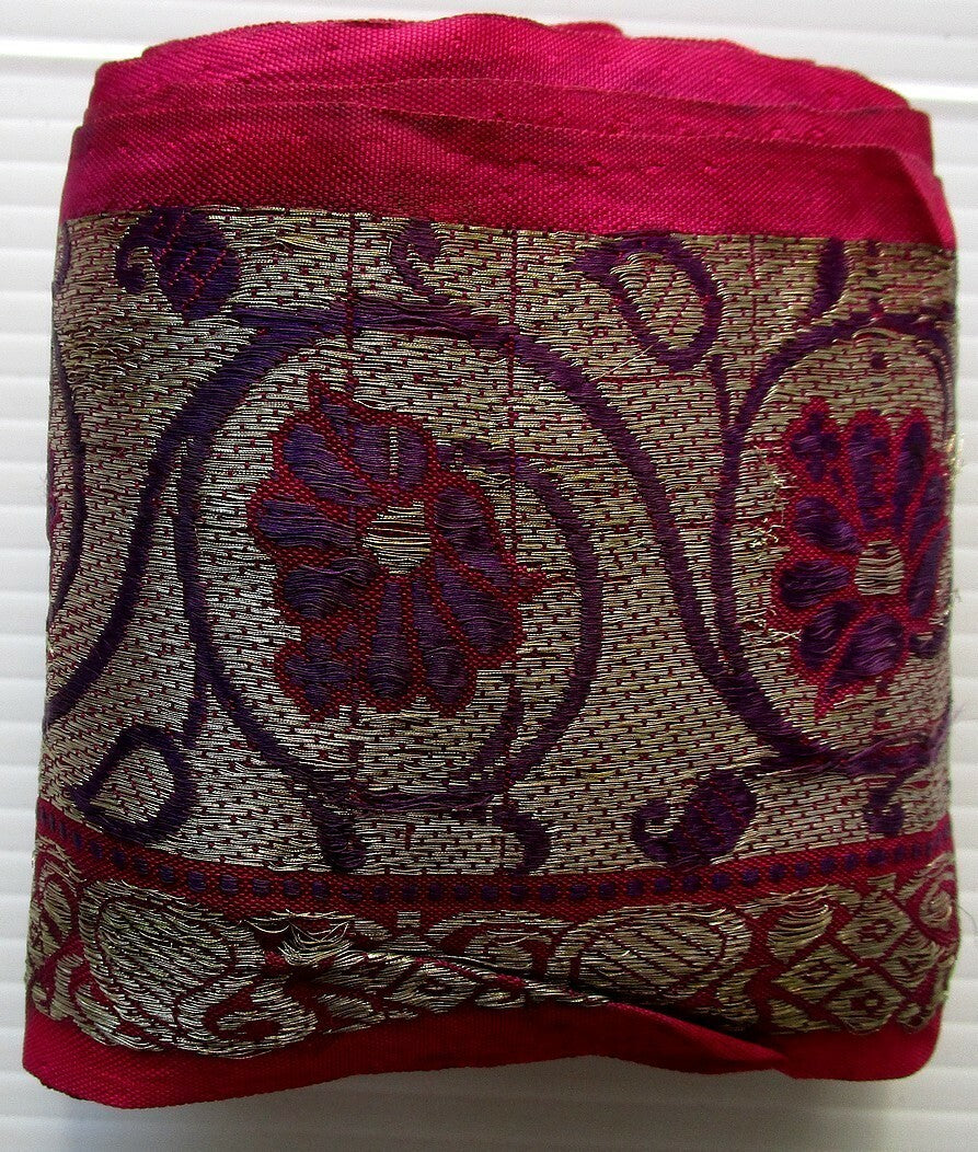 India embroidered border / trim with zari (metallic) threads 10.5cm x 791cm