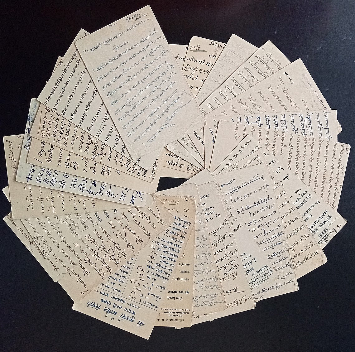 India Gwalior State postal stationery / postal history accumulation (100 items)