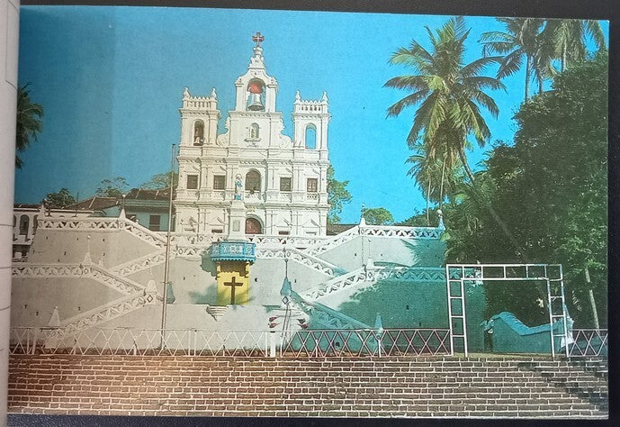 AOP India Damsan GOA souvenir booklet of 10 postcards