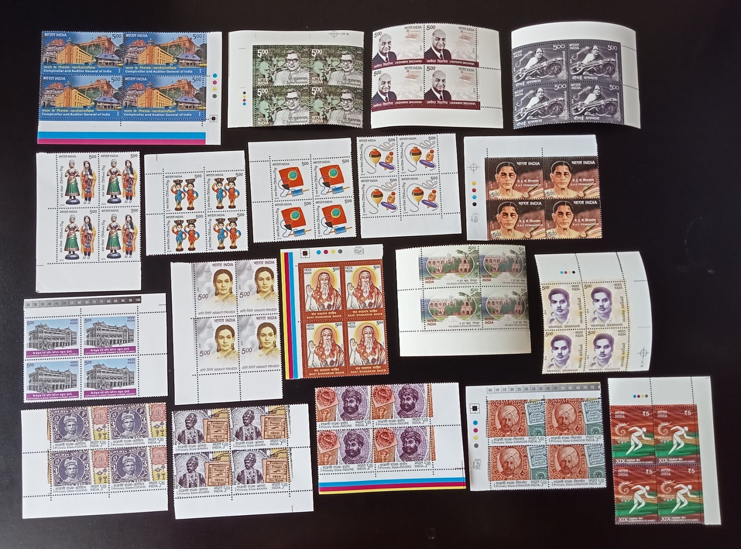 India 2010 Year Pack in blocks of 4 MNH (364 stamps)
