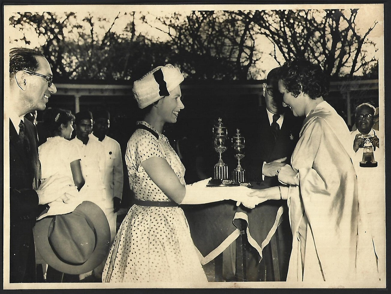 Queen Elizabeth II 1961 India Visit photograph - Race Corse, Bombay 6" x 8.5"