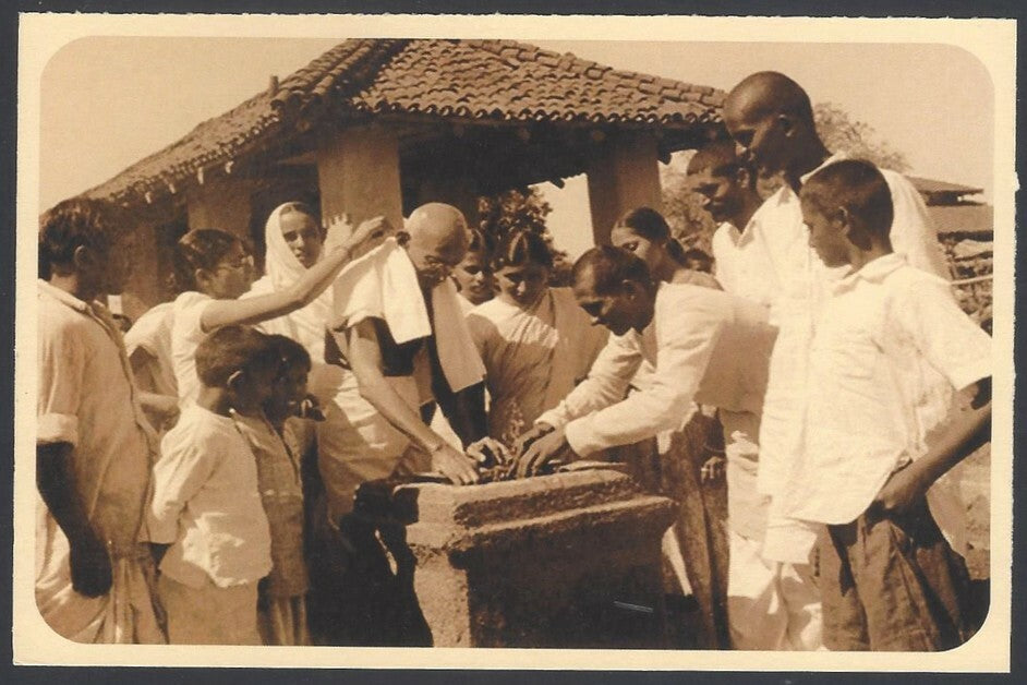 AOP India full back pictorial 50p Gandhi postal card GANDHI and Rural scene