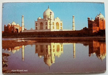 India - Taj Mahal vintage booklet of 10 postcards