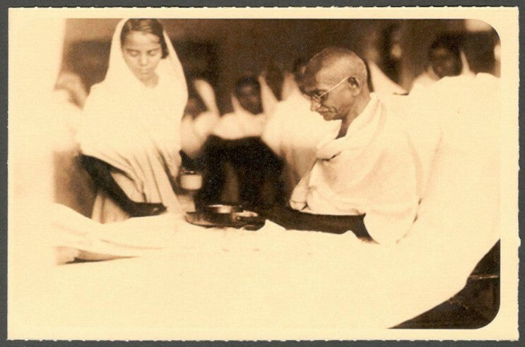 AOP India full back pictorial 50p Gandhi postal card GANDHI