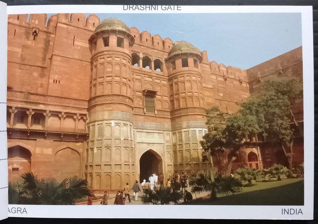 AOP India vintage booklet of 10 postcards - Agra Fort