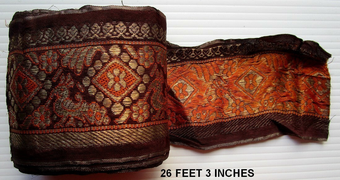 India Banarasi woven border / trim with zari (metallic) threads 3 3/4 in x 26 ft