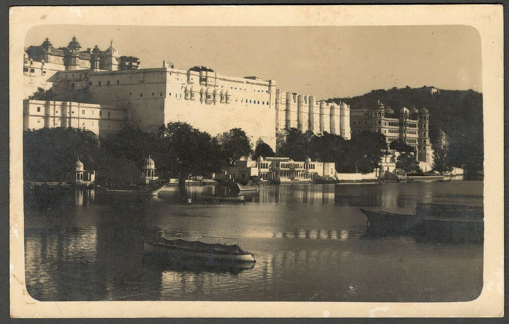 AOP India vintage rppc real photo postcard LAKE PALACE, UDAIPUR
