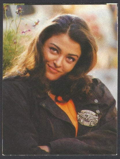 AOP2 India Bollywood 2003 Pocket Calendar AISHWARYA RAI BACHCHAN