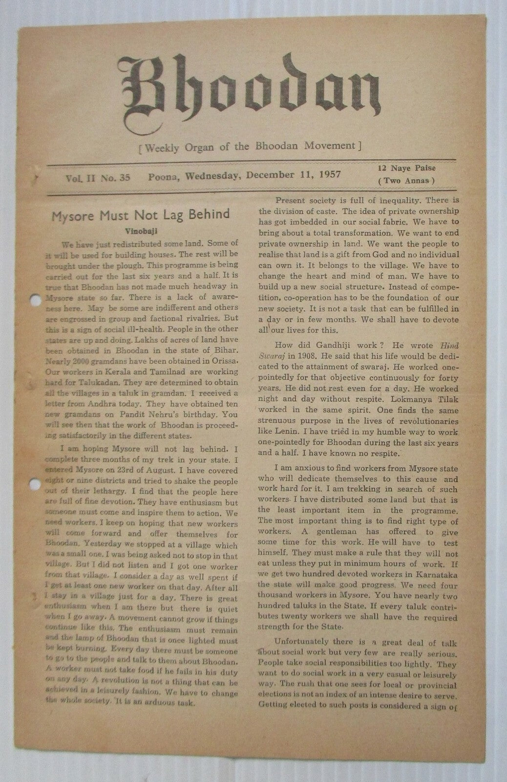 BHOODAN Weekly of the Bhoodan Movement India 1957 issues (27)