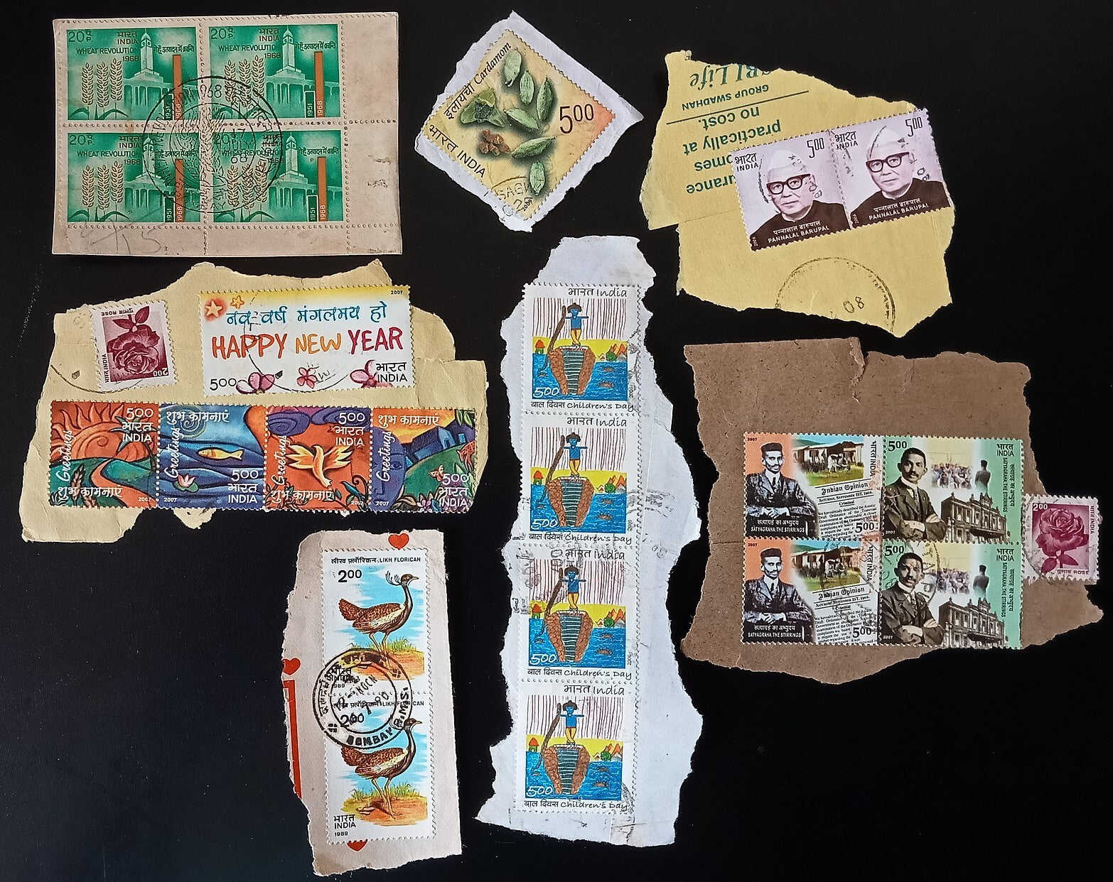 India unpicked on paper commemorative mix (200)