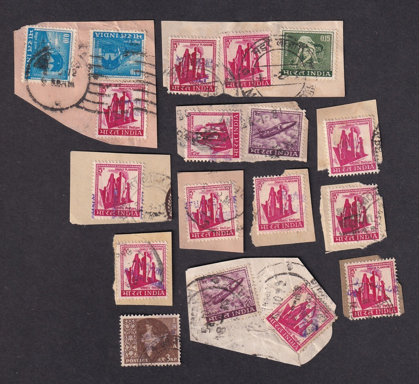 India 1971-72 Refugee Relief local overprints used (67)