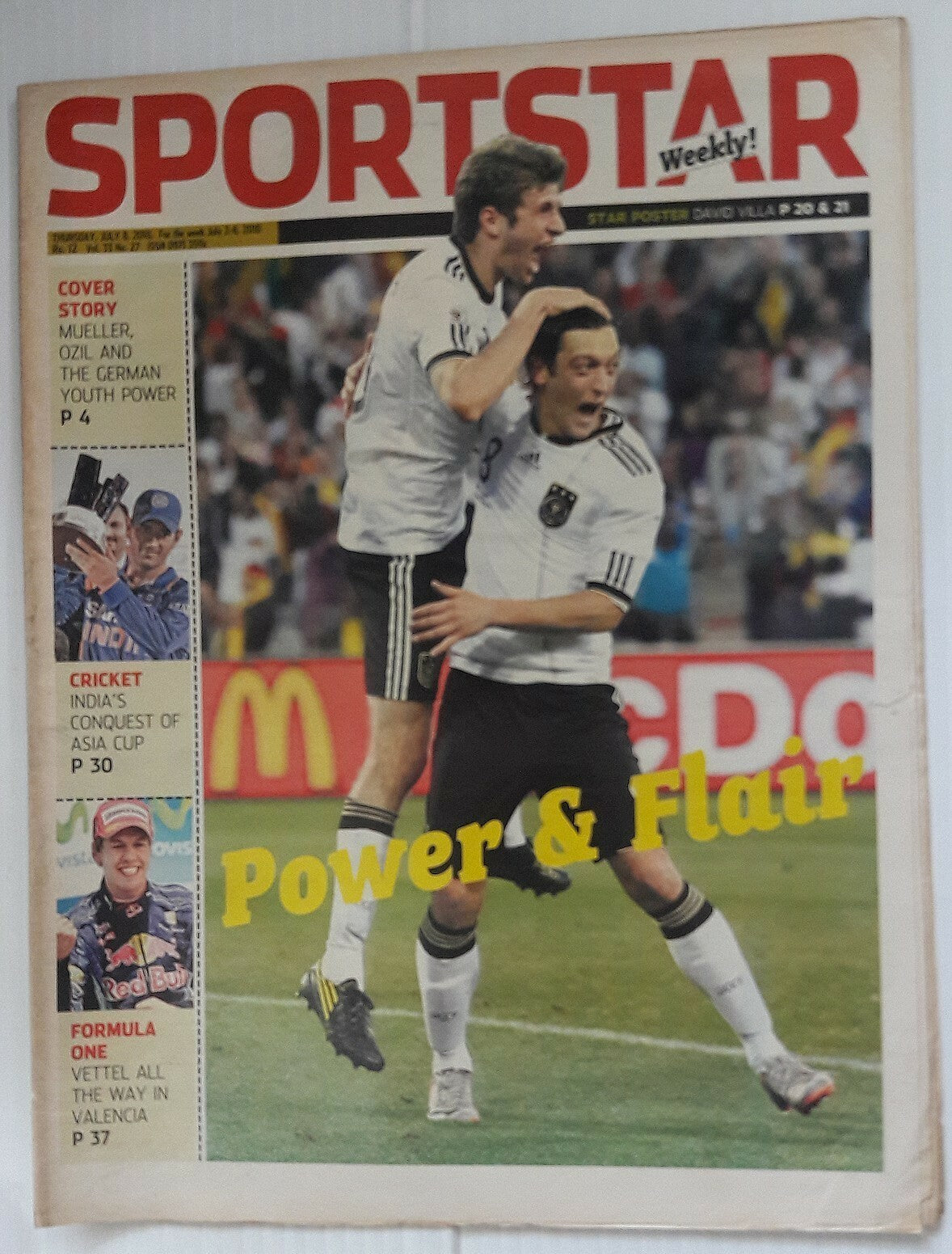 India Sportstar 2010-12 FOOTBALL cover issues 10” X 13” (5)