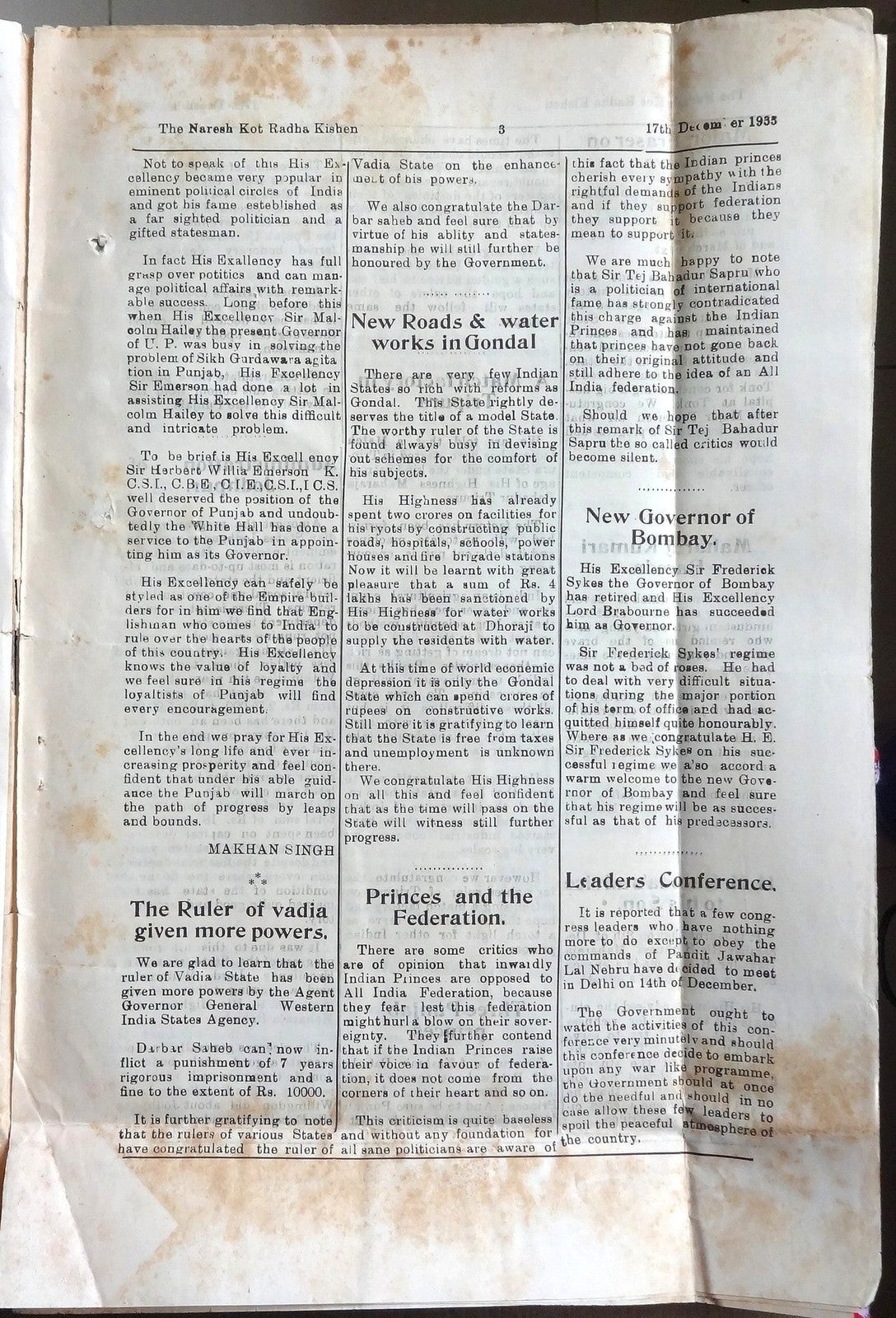 India 1933 weekly THE NARESH Dead Congress to resume law breaking activity Ӝ