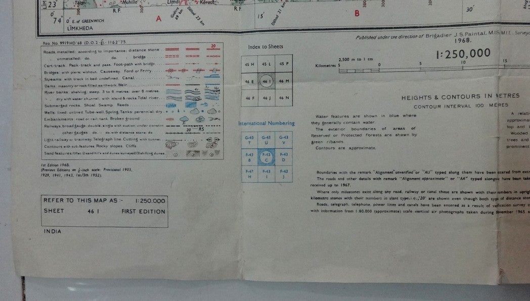 India 1968 canvas backed (1937 survey) detailed map of Banswara 18” x 35”