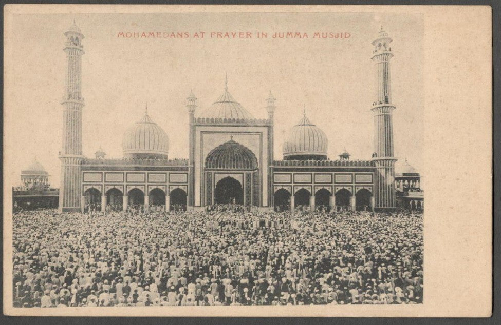 AOP India Mohamedans at Prayer in Jumma Musjid, Delhi vintage UB postcard