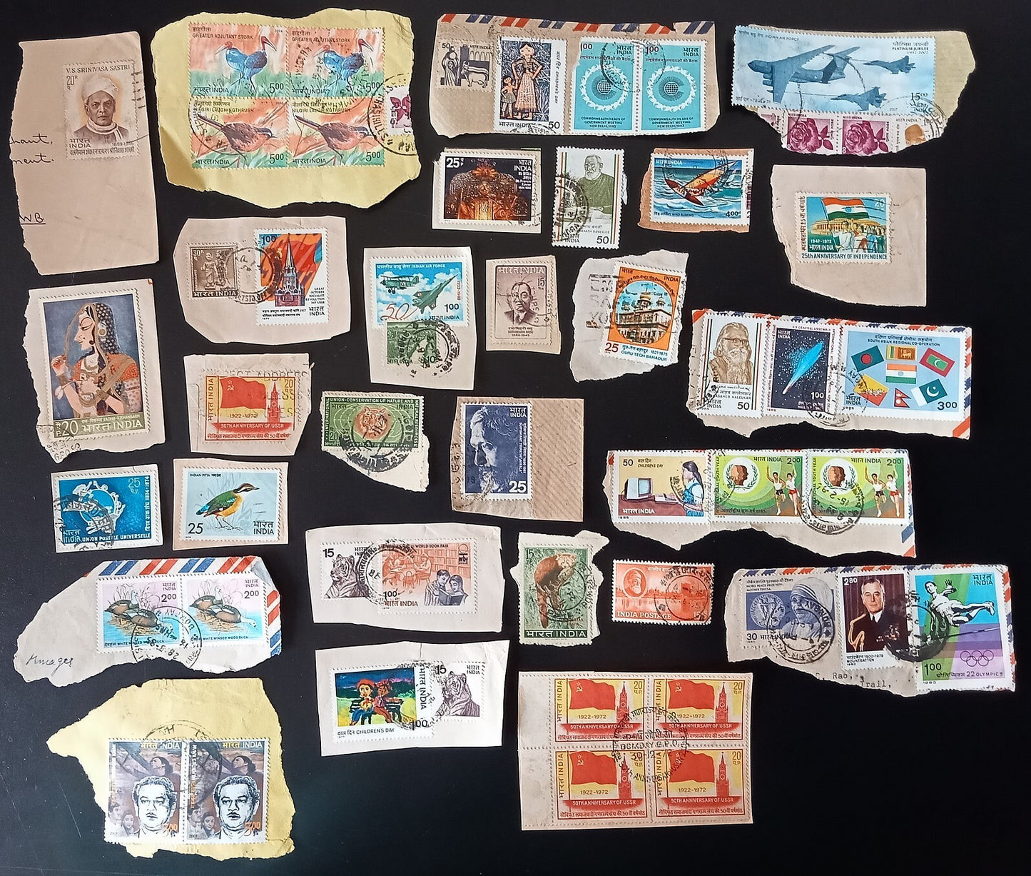 India unpicked on paper commemorative mix (200)