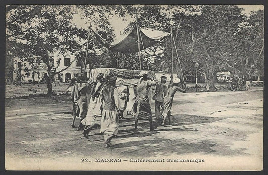 India Brahmin Burial vintage postcard