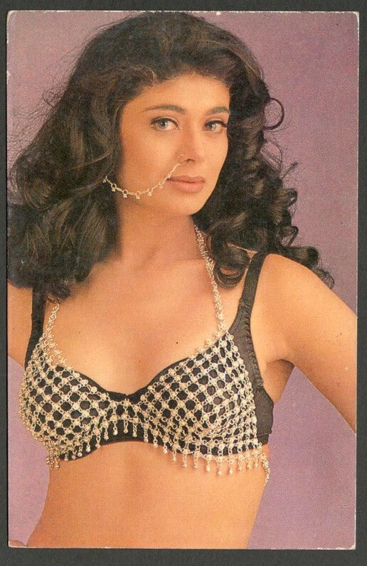 AOP India Bollywood POOJA BATRA vintage postcard 